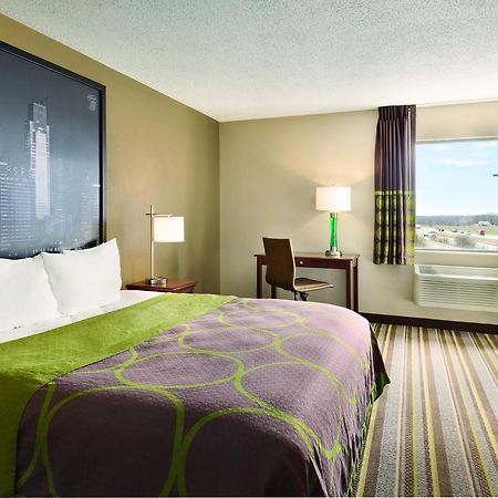 ซูเปอร์ 8 บาย วินด์แฮม แชมเบอร์สเบิร์ก I-81 Hotel ภายนอก รูปภาพ