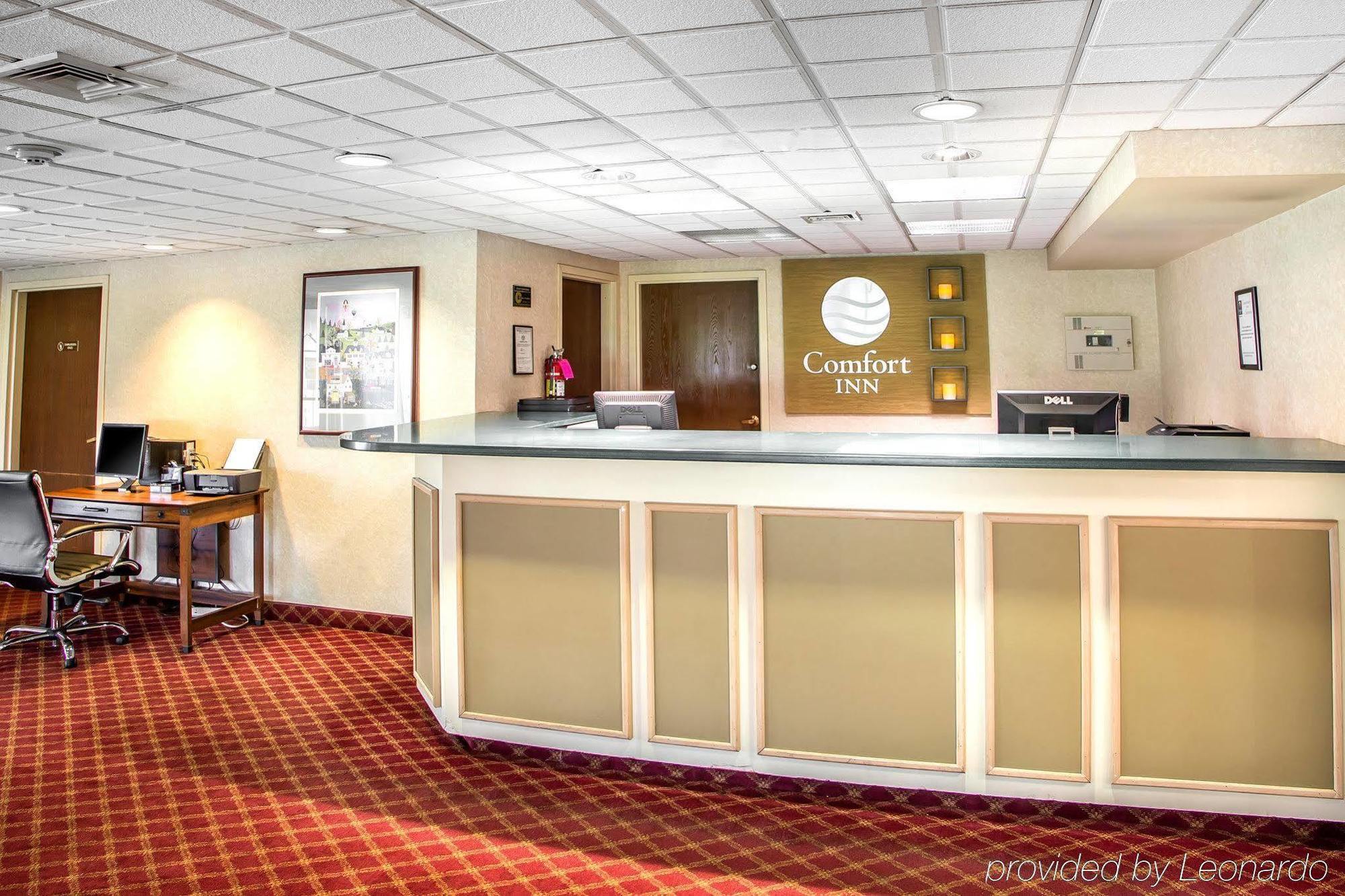 ซูเปอร์ 8 บาย วินด์แฮม แชมเบอร์สเบิร์ก I-81 Hotel ภายนอก รูปภาพ